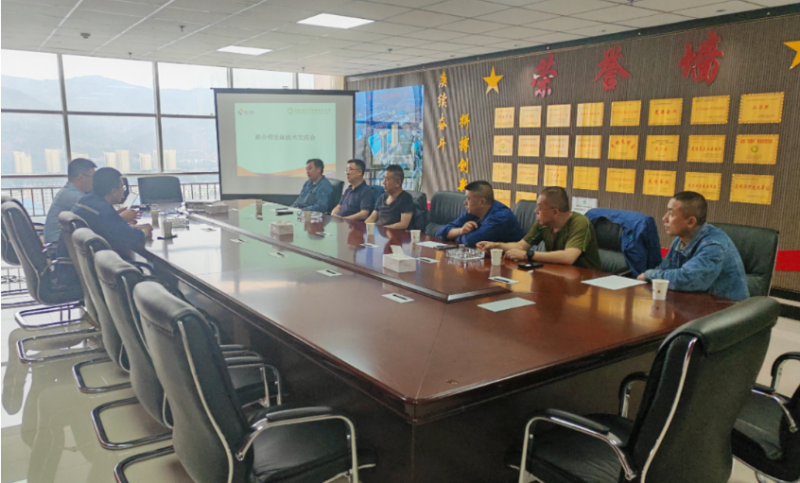 兄弟同心 合作共贏——鋁電解智能裝備與技術研發(fā)聯合體開展技術交流座談
