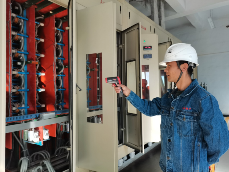 “傳承五四薪火，展現(xiàn)青春風(fēng)采”  五四青年節(jié)攝影作品網(wǎng)絡(luò)展