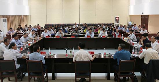 省國資委黨委副書記、副主任陳志忠 在青海物產(chǎn)集團講專題黨課